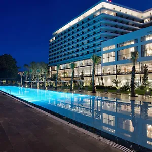 5* Hotel Ramada Plaza & Spa